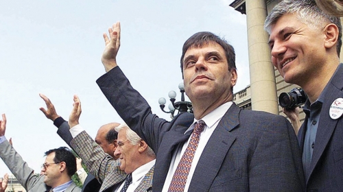 Lideri  DOS-a pre  13 godina