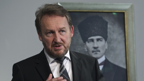 Bakir Izetbegović