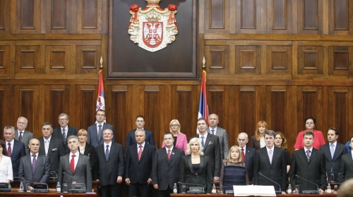 Građani smatraju da je za huliganstvo kriva vlada