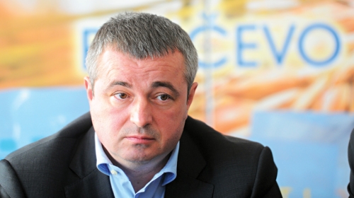 Dušan Bajatović