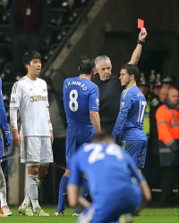 Crveni karton za nasilnika: Eden Hazard