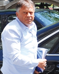 „Smeštaju aferu  uspešnom klubu“:  Novica Tončev