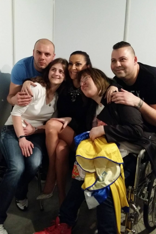 Ceca sa  najvatrenijim  fanovima