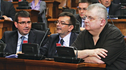 „Srećan sam jer nemamo  ministarstvo za krupne  provizije“: Nenad Čanak