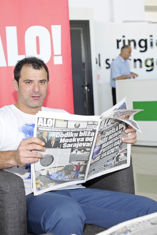 Deki poručuje: „Idemo dalje!“