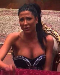 Tijana Ajfon u suzama