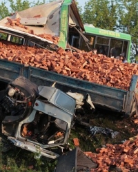 Rusija Udes Sudar kamiona i autobusa | Foto: Profimedia