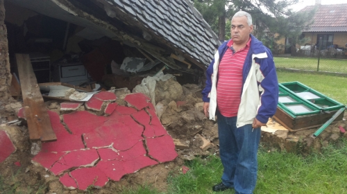 Đorđević isperd svoje srušene kuće