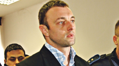 Damir Mandić