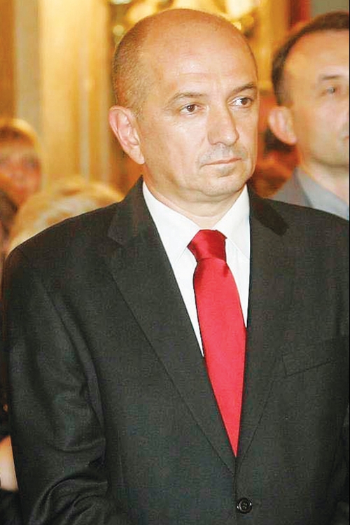 Radio sam kako je vlada nalagala: Nebojša Ćeran