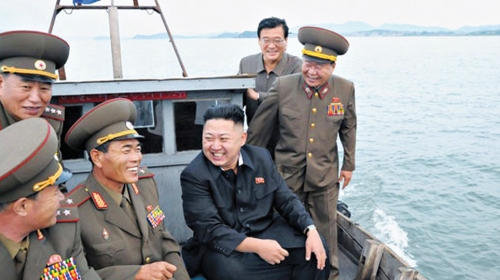 Tatinim stopama:  Kim Džong Un
