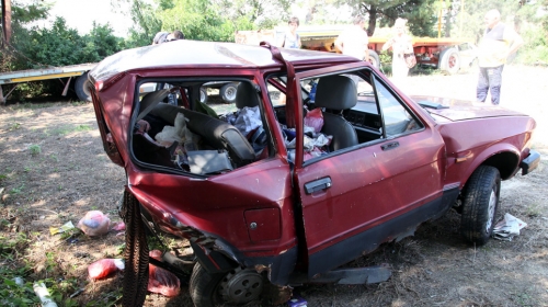 Smrskani  automobil