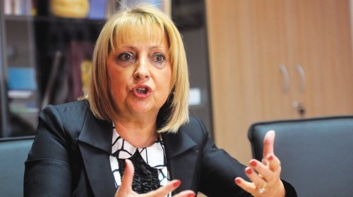 Ona nije zabrinuta:  Slavica Đukić  Dejanović