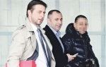 Zvonko  Mateović (u  sredini) s  advokatom