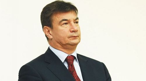 „Od rekonstrukcije  nema ništa, moramo ići  na pokrajinske izbore”,  poručuje Goran Knežević