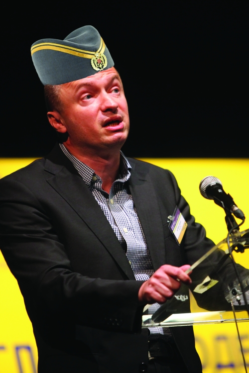Bojan RADIKALNO Pajtić