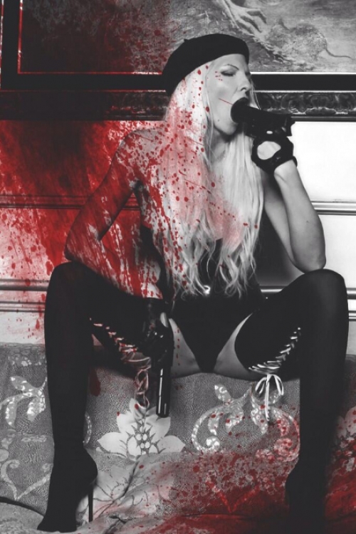 Nastavlja da šokira: Jelena Karleuša