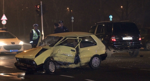 Sudar policijskog Mercedesa i Juga | Foto: 