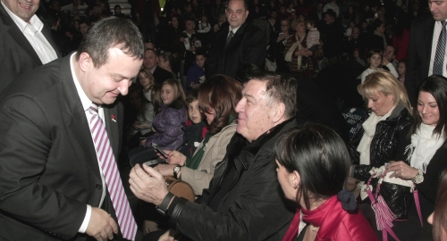 Milutin Mrkonjić i Ana Bekuta na dečijem festivalu "Čarolija" | Foto: 