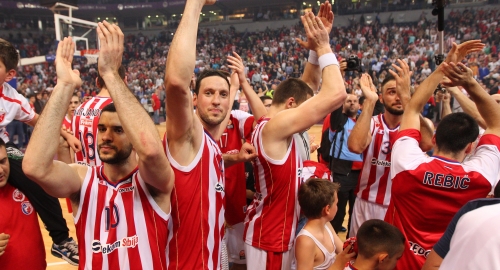 zvezda košarkaši Foto: Marko Metlaš