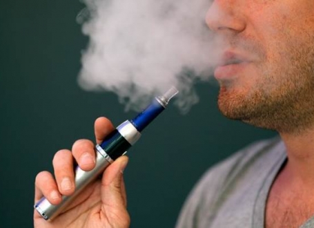 elektronska cigareta