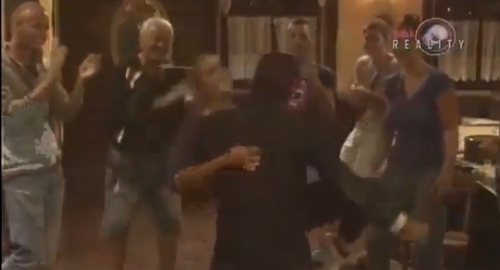 Jovana se bacila Ekremu u naručje