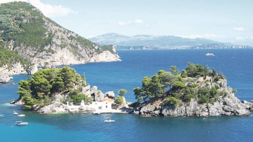 Na vreme rezervišete svoje mesto  na peščanim plažama Grčke i Turske