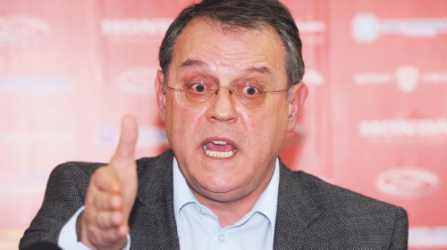 Opleo po Vujoševiću,  a od Vučića  traži da isplati  pola miliona  evra: Nebojša  Čović