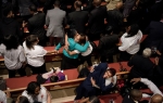 Prijatelji Fredija Greja na sahrani
