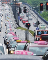 Kolege iz  „Pink taksija“