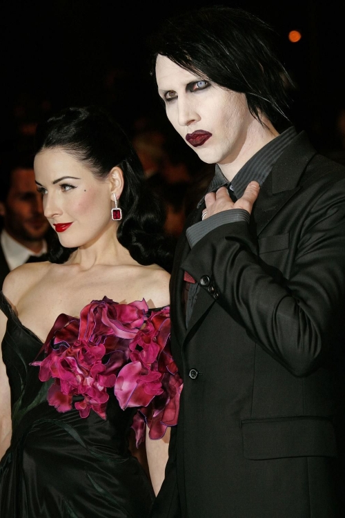 Dita Von Tiz i Merlin Menson