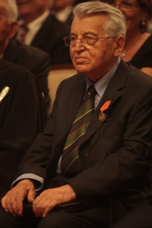 Dobrica Ćosić