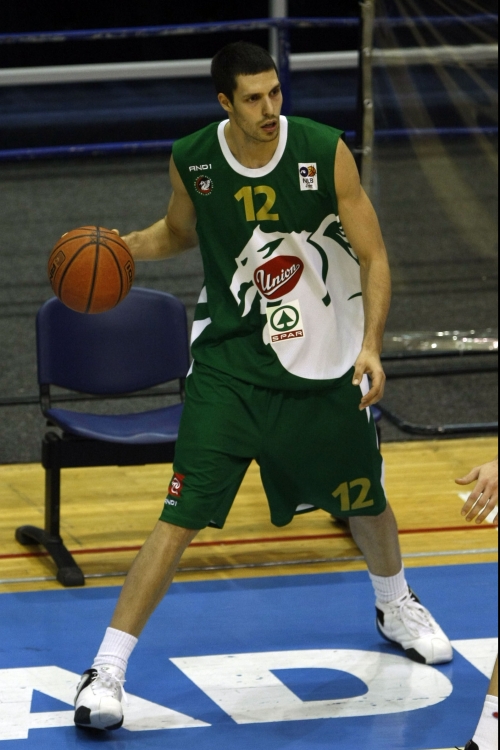 Nemanja Aleksandrov