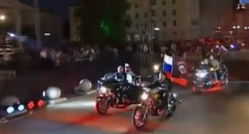 Noćne vukove Putin zove svojom braćom