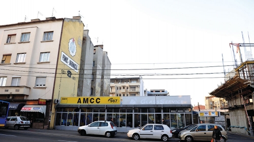 Država novim pravilnikom ovlastila  Auto-moto savez da ubira više od  62 odsto prihoda od kontrole  uvezenih polovnih vozila