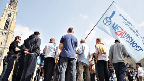 Iako se u Srbiji dnevno ugasi 196 radnih mesta, sindikati  nisu za masovne proteste