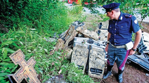 Među poginulima je veliki broj vernika