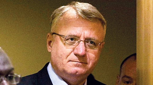 Vojislav Šešelj