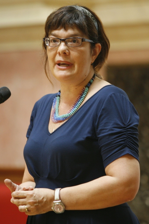 Zabrinuta za svoju sestru SAD