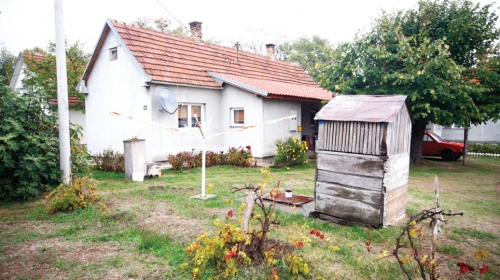 Skromna kuća uhapšenog bankara