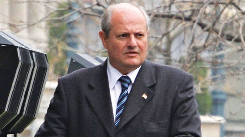 Demokrate  tvrde da je  Ivan Mrkić  odgovoran što  nije ispravio  grešku