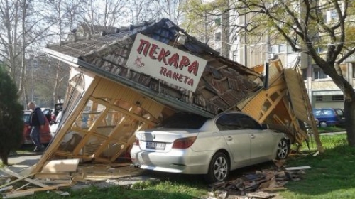 Uništena pekara u Novom Sadu