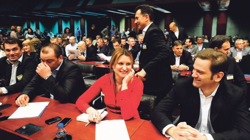 GO usvojio njegov izveštaj i odlučio da se novo rukovodstvo bira delegatski