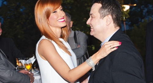Sa premijerom bez supruga: Jovana Joksimović i Ivica Dačić | Foto: Goran Srdanov