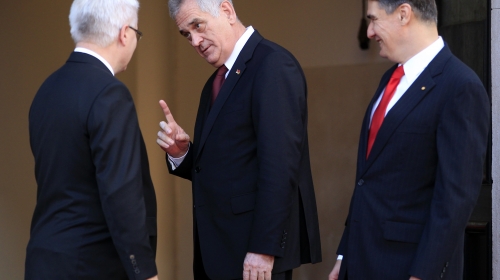 Nikolić i Josipović