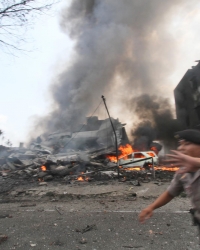 Indonezija Avion pao na naselje | Foto: Tanjug/AP