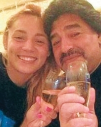 A divili smo mu se  kada je našao mlađu  ribu: Maradona i Rosio