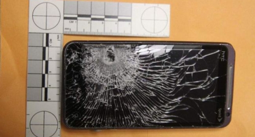 Telefon poslužio kao pancir