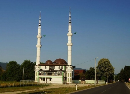 džamija