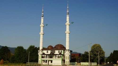 džamija